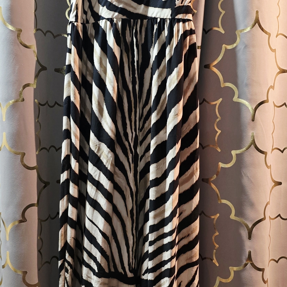 Carmen Marc Valvo Black and White Dress